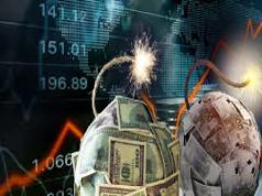 US Dollar Dominance Under Threat – Expert Warns US Trade Policies Driving Decline